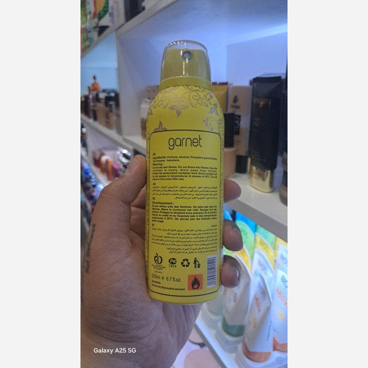 اسپری ضدتعریق گارنت ورساچه زرد Versace