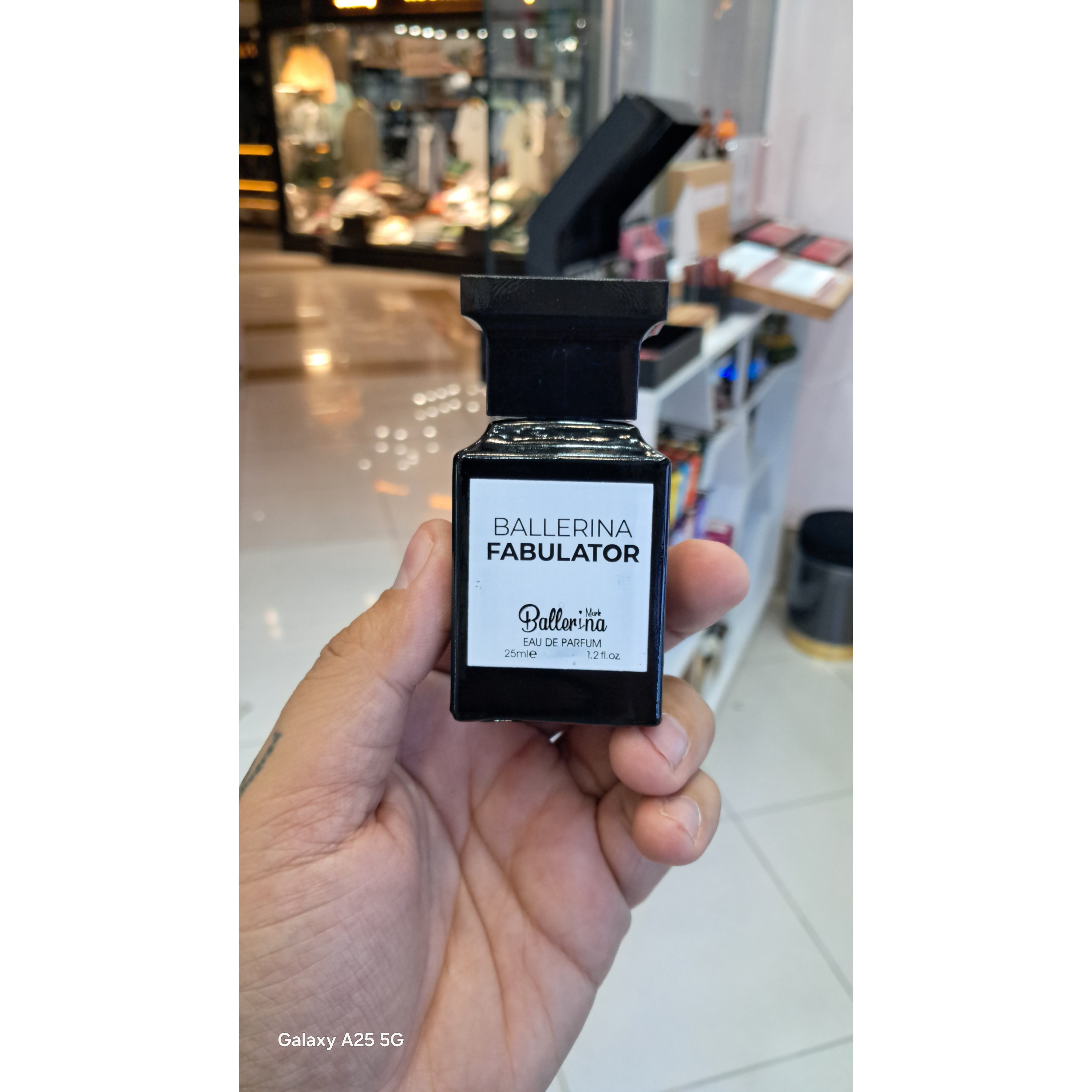 ادکلن تام فورد فبیولس tomford fabulous بالرینا 25میل